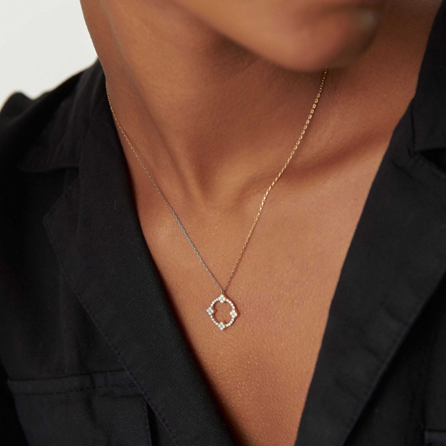 Necklaces Ferkos Fine Jewelry | 14K All Diamond Clover Circle Necklace